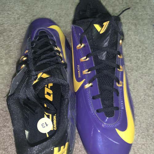 Iroquois Nationals Cleats