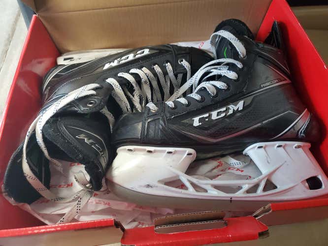 Used Senior CCM RibCor MaxxPro Hockey Skates Regular Width Size 8