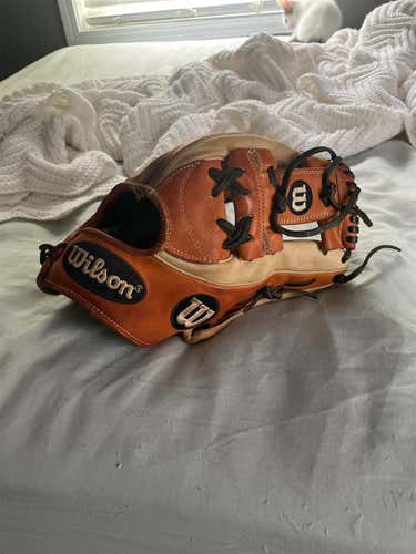 Brown Adult Infield A2K 11.75" Baseball Glove