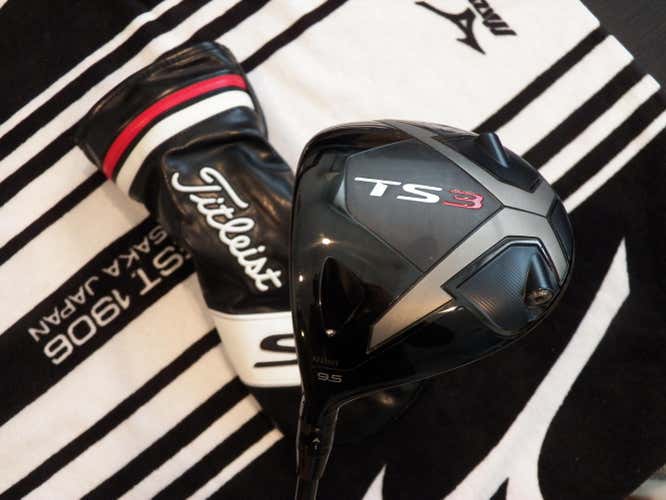 LEFT HAND TITLEIST TS3 DRIVER 9.5 DIAMANA BLACK 70 X-STIFF