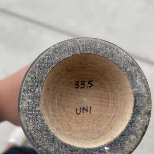 Used Wood (-3) 30 oz 33.5" Bat