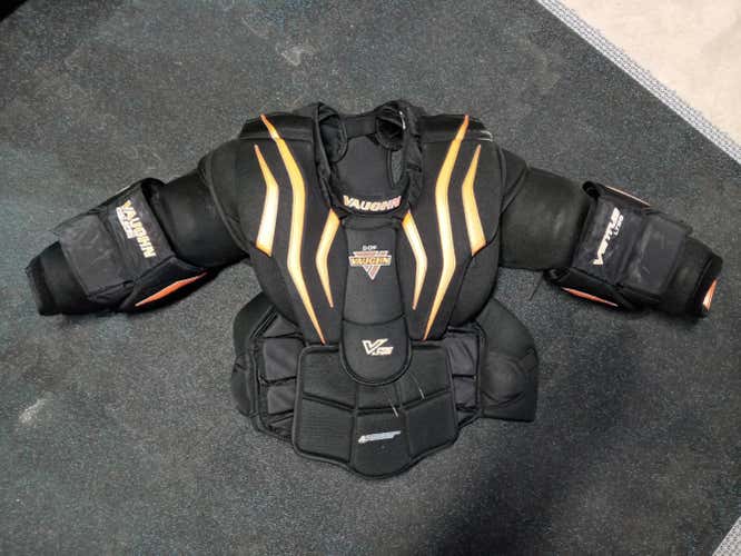 Used Senior XL Vaughn Ventus LT98 Goalie Chest Protector Pro Stock