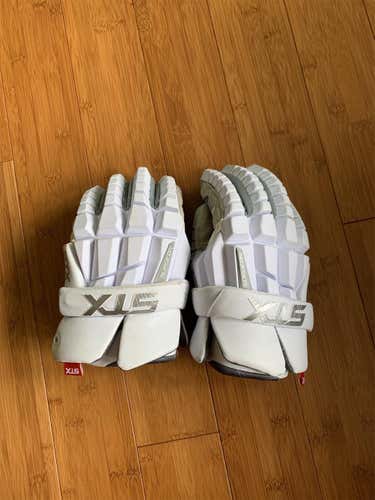 White New Player's STX Rzr 13" Lacrosse Gloves