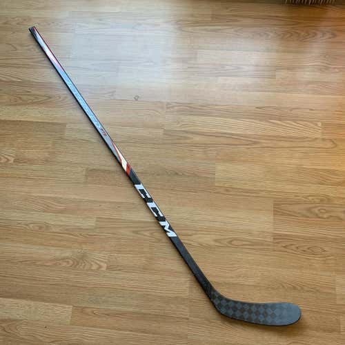 Pro Stock CCM JetSpeed FT3 Pro (Dressed As FT2) 70 Flex P28 Stick