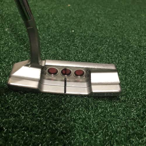 Used Right Handed Select Newport 2.5 35" Putter