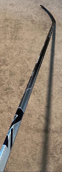 Bauer Nexus Geo Hockey Stick, RH, P28M, 82 Flex, Pro Stock