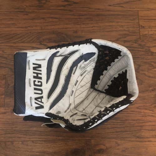 Vaughn Velocity V4 7900 Glove & Blocker