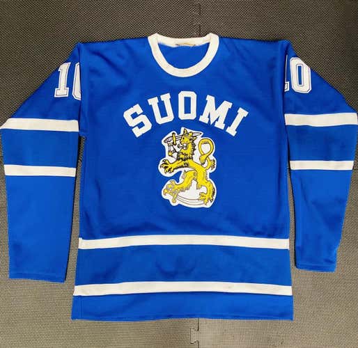 Retro VTG SUOMI Team Finland #10 Team Jersey • Top Knit Vintage