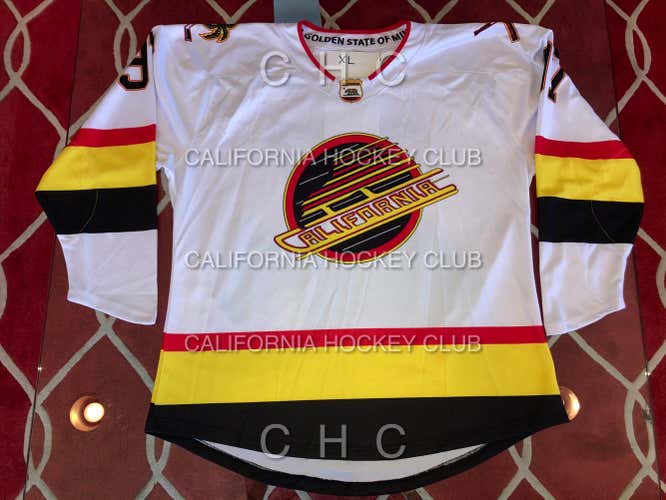 White California Hockey Club Retro Canucks Senior Jersey Large #39