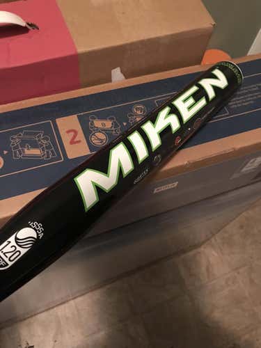 Black Adult Composite 27 oz 34" Psycho Bat