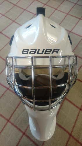 Used Junior Bauer NME 3 Goalie Mask