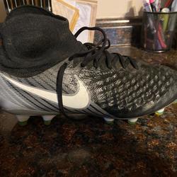 Black Used Size 8.5 (Women's 9.5) Nike Magista Opus II FG Cleats