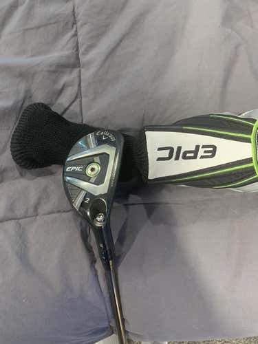 Men's Right Handed Stiff Flex 2H GBB Epic Hybrid
