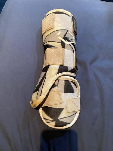 Used Senior EvoShield Shin Guards