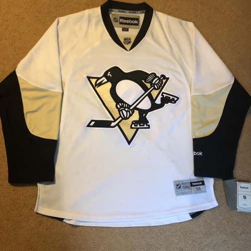 Pittsburgh Penguins Reebok Premier Jersey Size M NWT MSRP $130