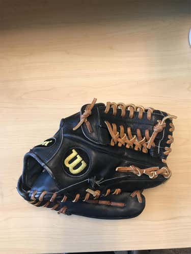 Black Used Right Hand Throw A2000 11.75" Baseball Glove