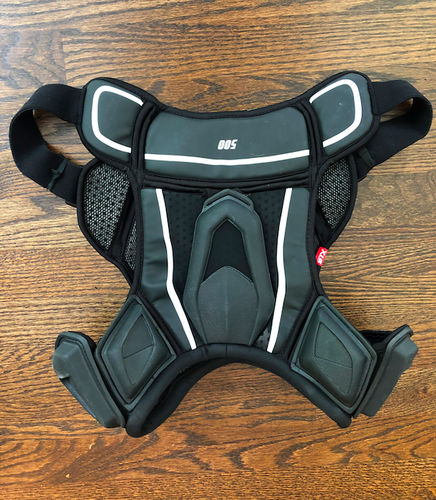 New Large STX Stallion 500 Shoulder Pads