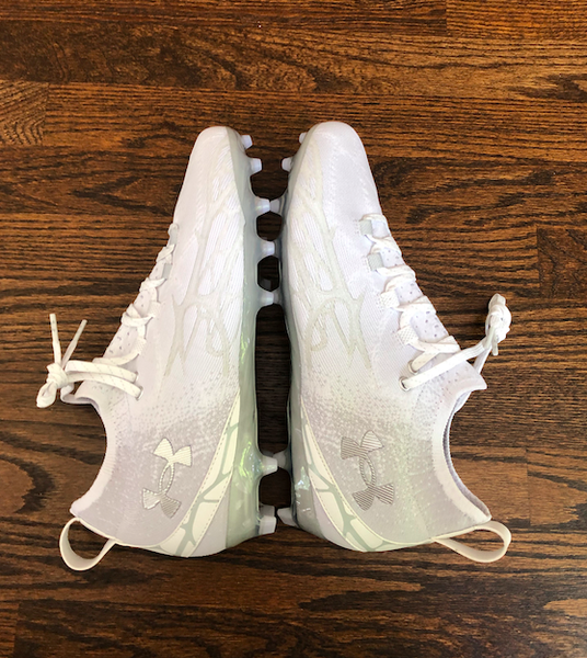 White New Adult Men's Size 11.5 (Women's 12.5) Molded Cleats Under Armour Cleats
