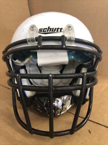 USED DNA PRO PLUS ADULT FOOTBALL HELMET - MEDIUM - METALLIC WHITE