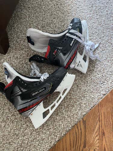 New Bauer Regular Width Size 6.5 Vapor 2X Pro Hockey Skates