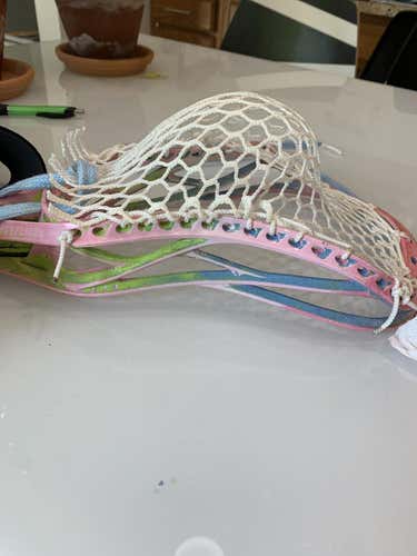 dyed and strung warrior regulator defensive head in good condition