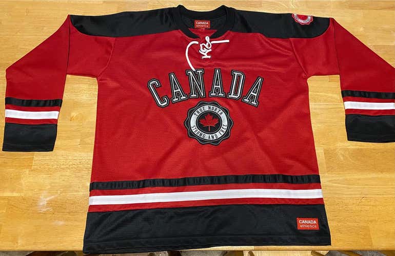 Canada XL hockey jersey