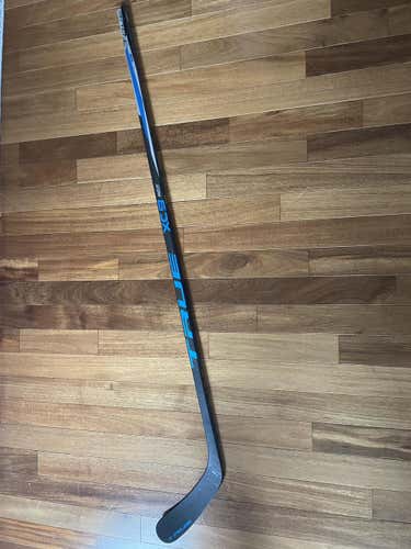 Used Right Handed Mid Pattern  XC9 ACF Hockey Stick