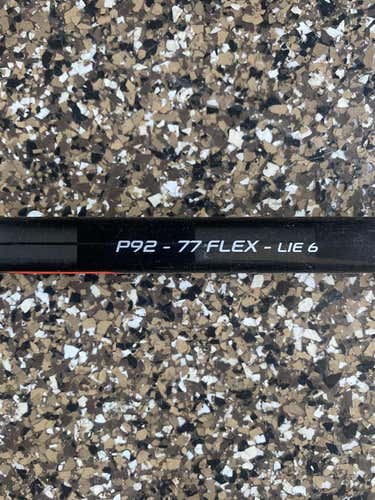 Senior Left Hand Mid Pattern  Vapor FlyLite Hockey Stick