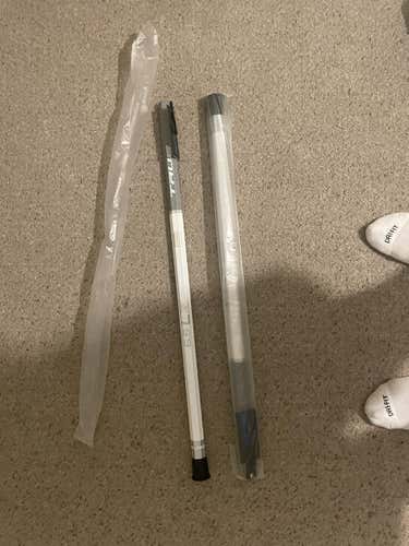 2 BNWT true comp lz 6.5