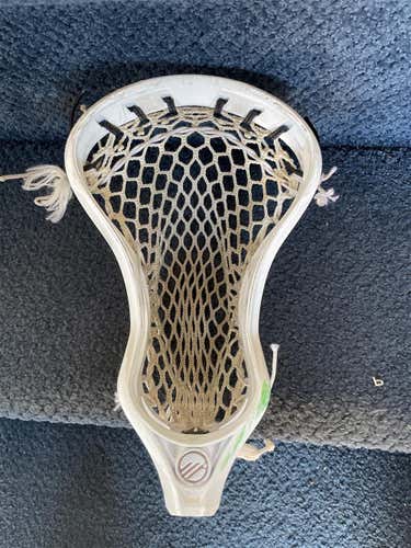 White Used Attack & Midfield Strung Tactik 2.0 Head
