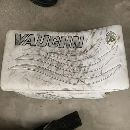 White Senior Regular Velocity V4