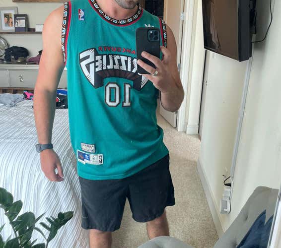 Adidas Vancouver Grizzlies Jersey