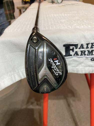Used Men's Titleist Right Handed 818 H1 Hybrid Stiff Flex 25 Degrees