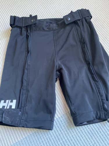 Helly Hansen ski training shorts