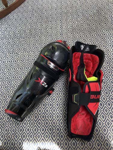 Senior Bauer  Vapor X2.9 Shin Pads