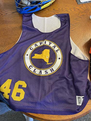 Capital Clash Pinnie