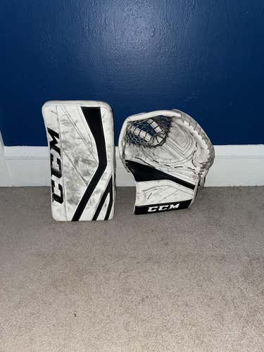 Black Used Regular  P2.9 Glove And Blocker
