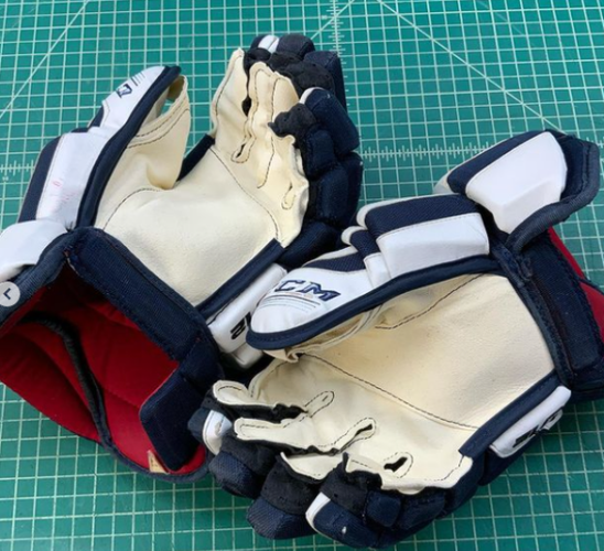 Blue Used Senior CCM U+ 12 Gloves 14"
