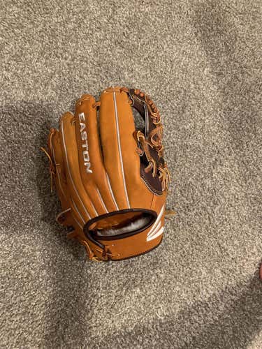 Brown High School/College Infield Pro Collection 11.5" Baseball Glove