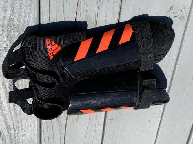 Black Men's Large Adidas Shin Guards