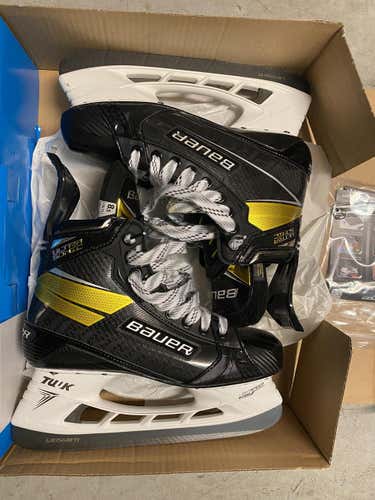 Used Bauer Regular Width Size 8.5 Supreme Ultrasonic Hockey Skates