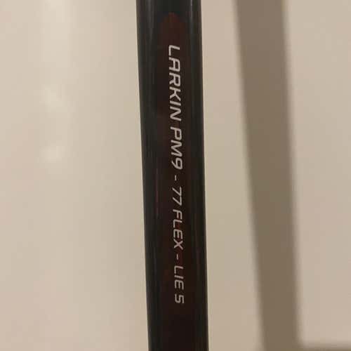 Senior Right Handed Vapor 1X Lite Mid Pattern  Hockey Stick