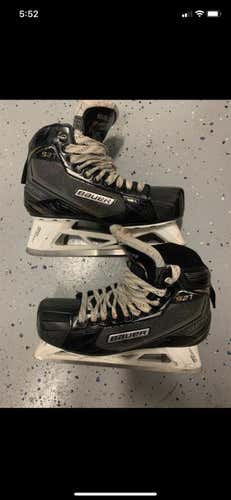 Senior Bauer Regular Width Size 8 Supreme S27 Hockey Goalie Skates