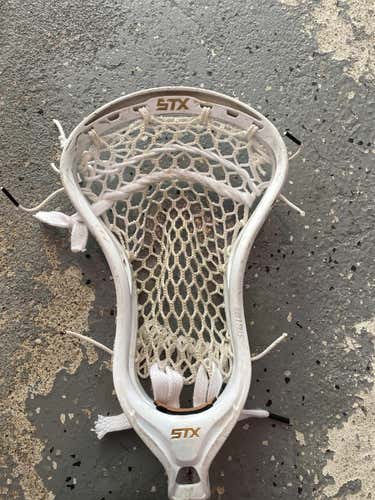 White Used Attack & Midfield Strung Stallion 700 Head