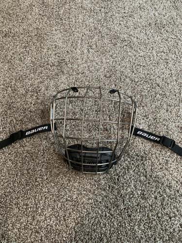Senior Small Bauer Full Cage Profile III Facemask