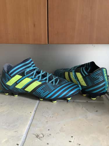 Nemiziz adidas cleats(read description)