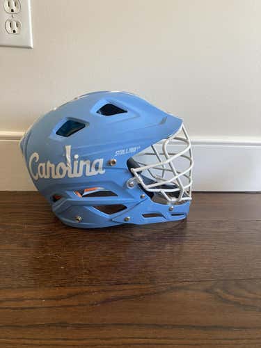 UNC Team Issued Stallion 650