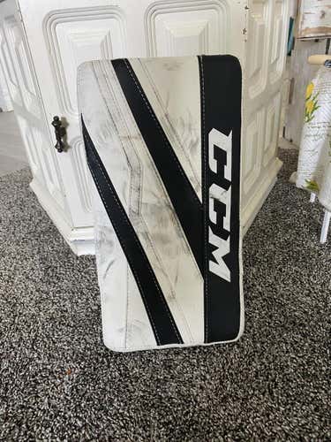 CCM Eflex E3.9 Hockey Goalie Blocker Intermediate