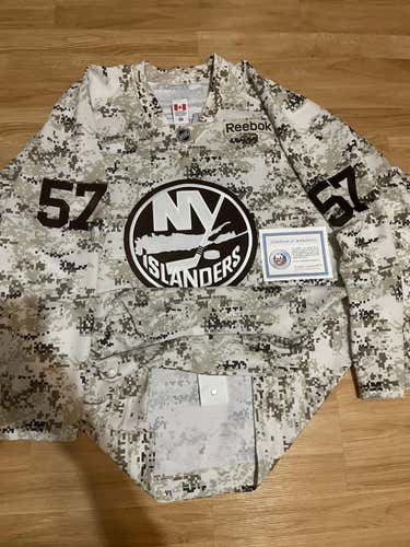 COA Auto Game Worn Blake Comeau NY Islanders NHL Hockey Jersey Military 58
