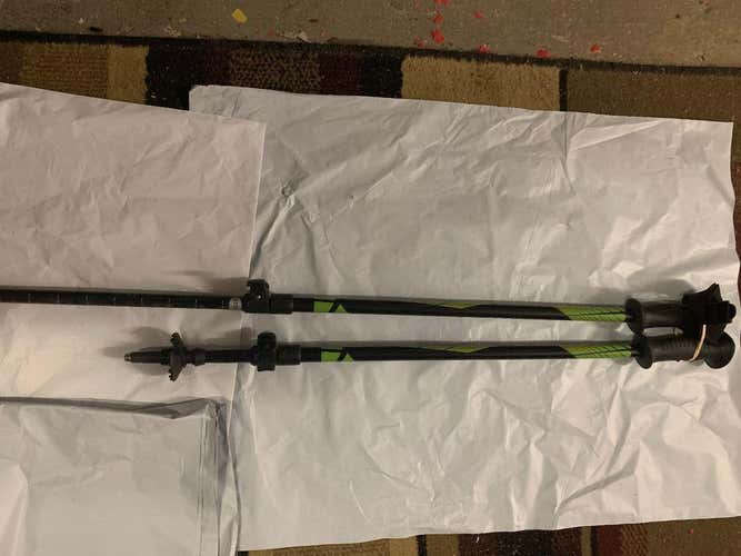 Ski poles Telescopic adjustable Collapsible kids junior 32" to 42" store wear